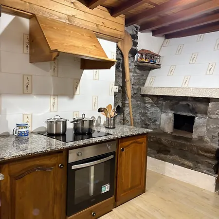 Casa En Cedeira Montojo